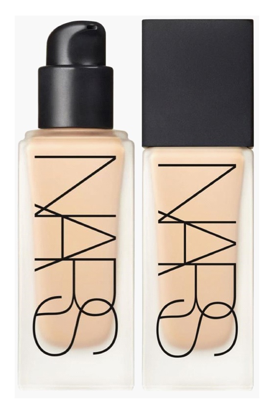 Nars All Day Luminous Weightless Foundation 