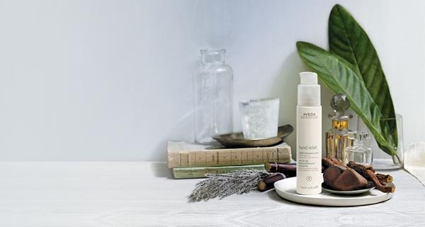 AVEDA Hand Relief™ Night Renewal Serum