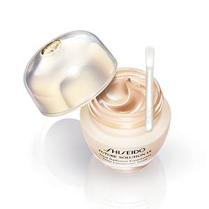 SHISEIDO FUTURE SOLUTION LX Total Radiance Foundation